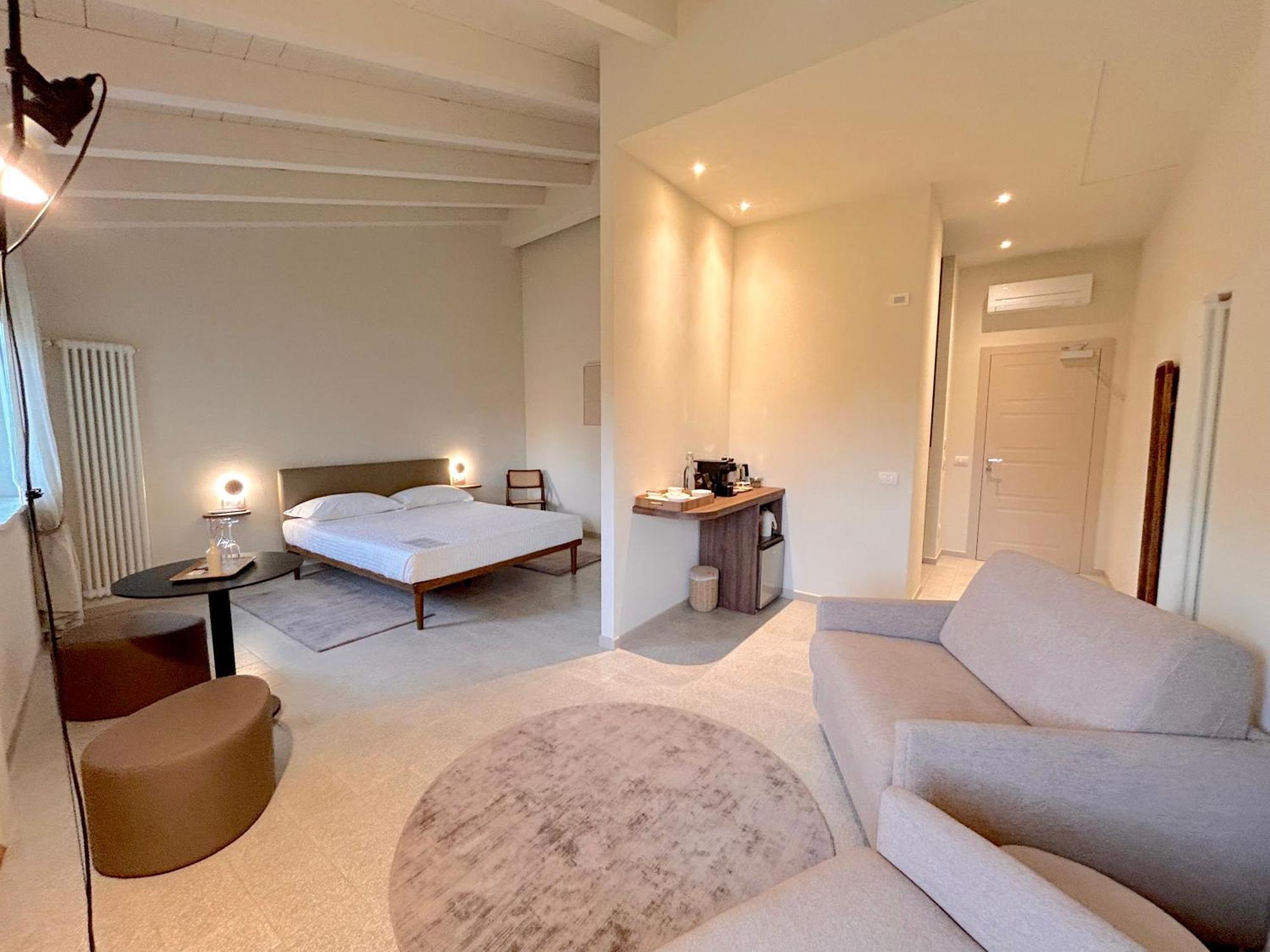 The Lake Suites Com - Luxury Stay In 拉齐塞 外观 照片