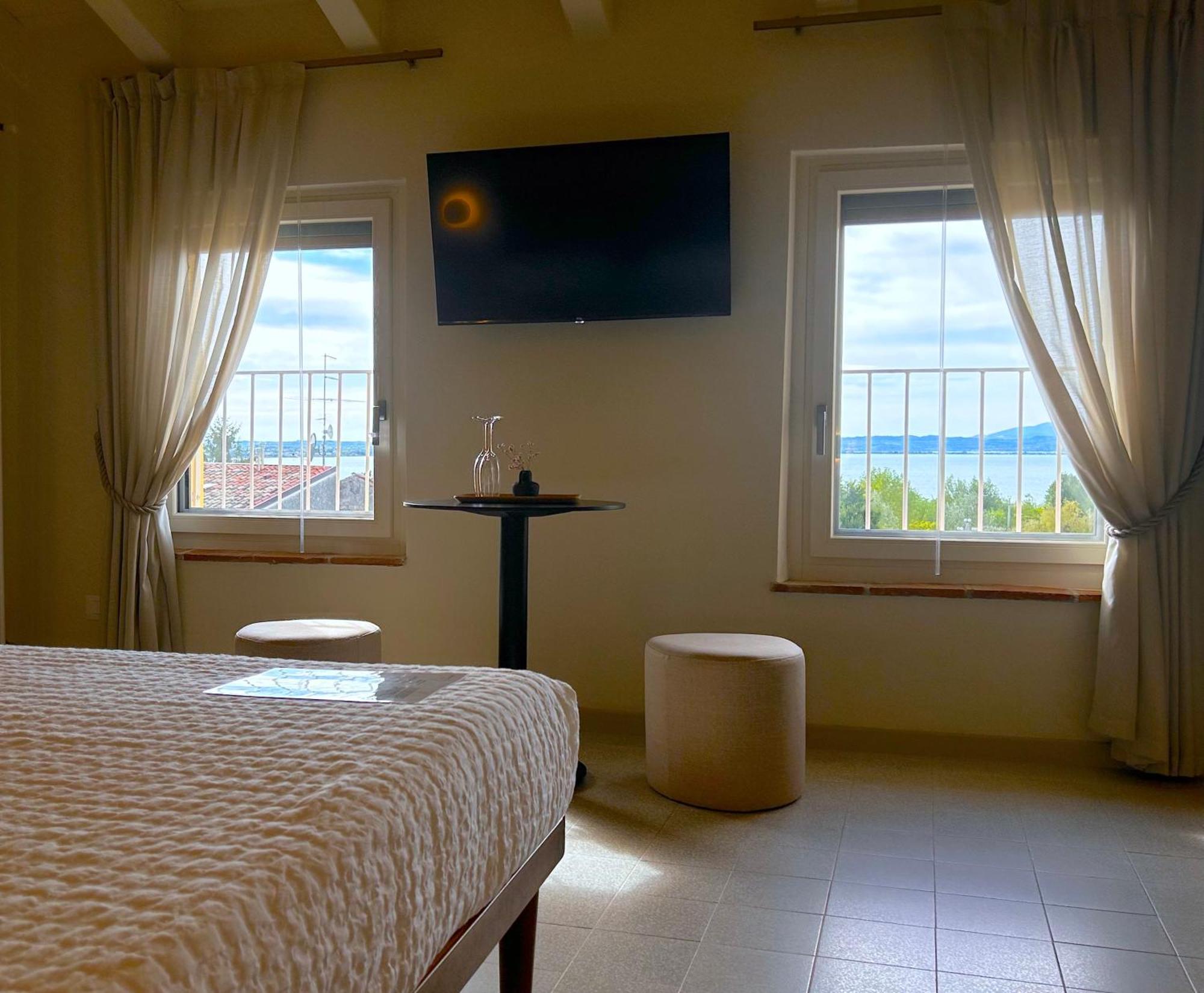 The Lake Suites Com - Luxury Stay In 拉齐塞 外观 照片