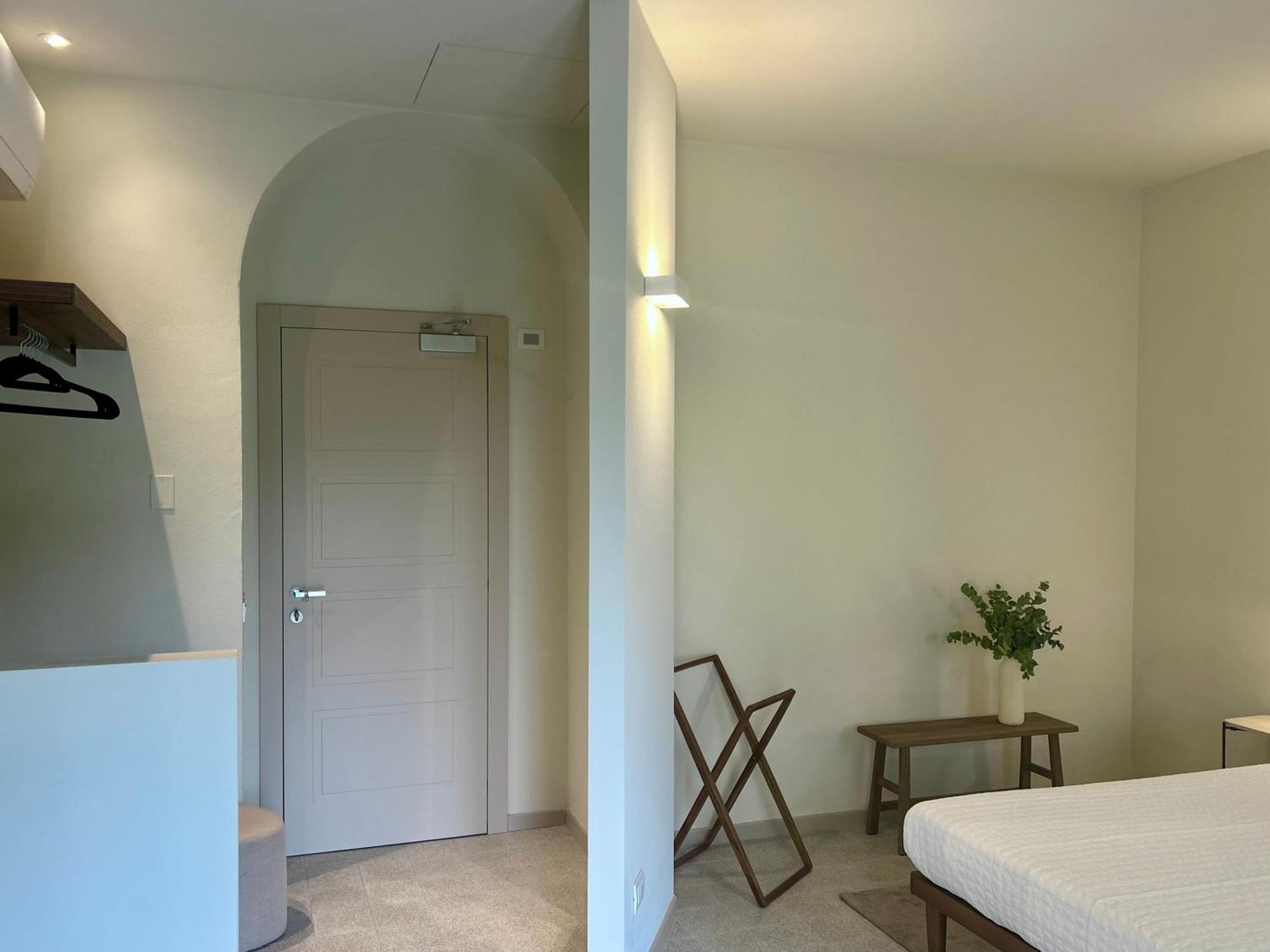 The Lake Suites Com - Luxury Stay In 拉齐塞 外观 照片