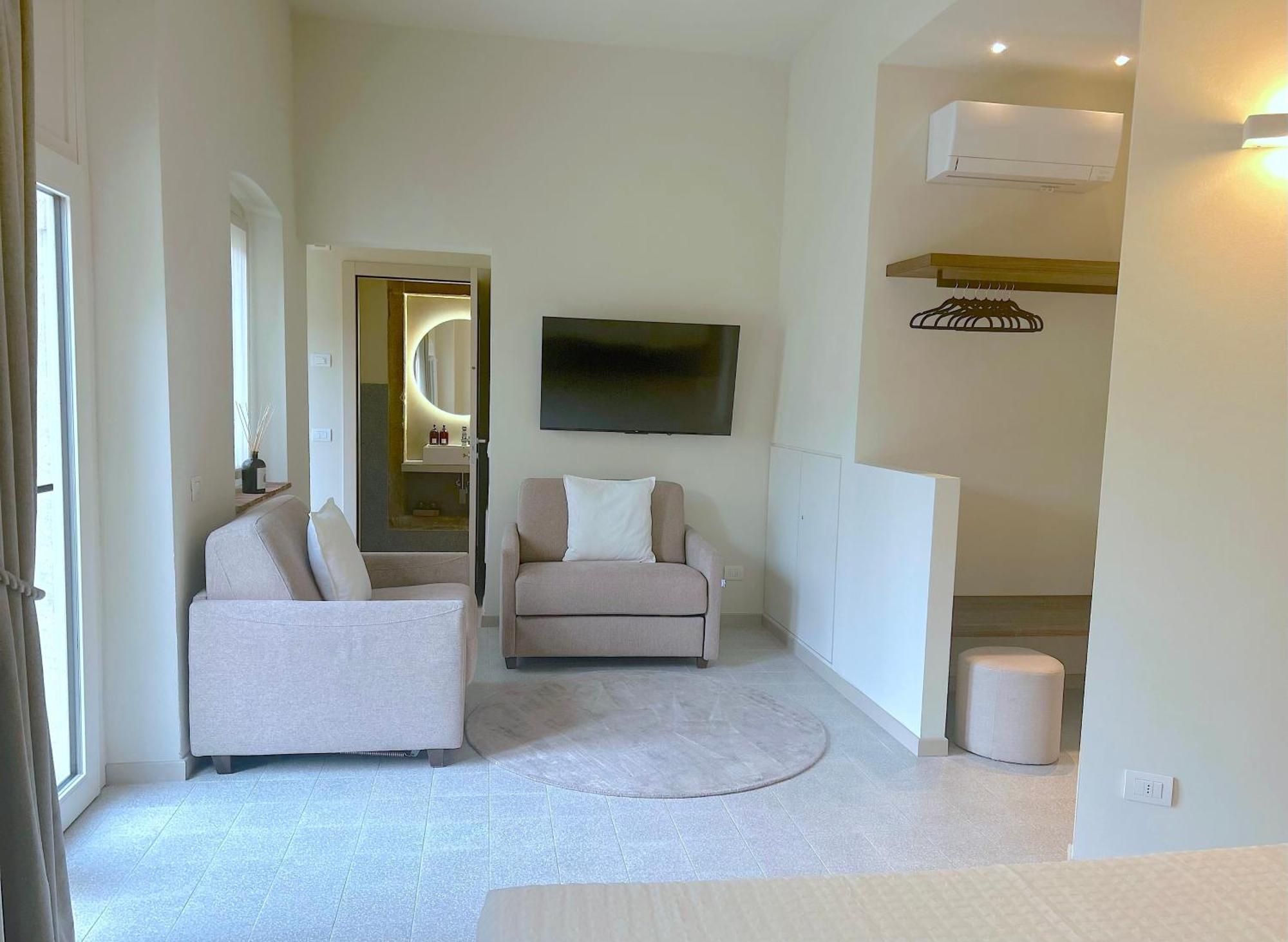 The Lake Suites Com - Luxury Stay In 拉齐塞 外观 照片
