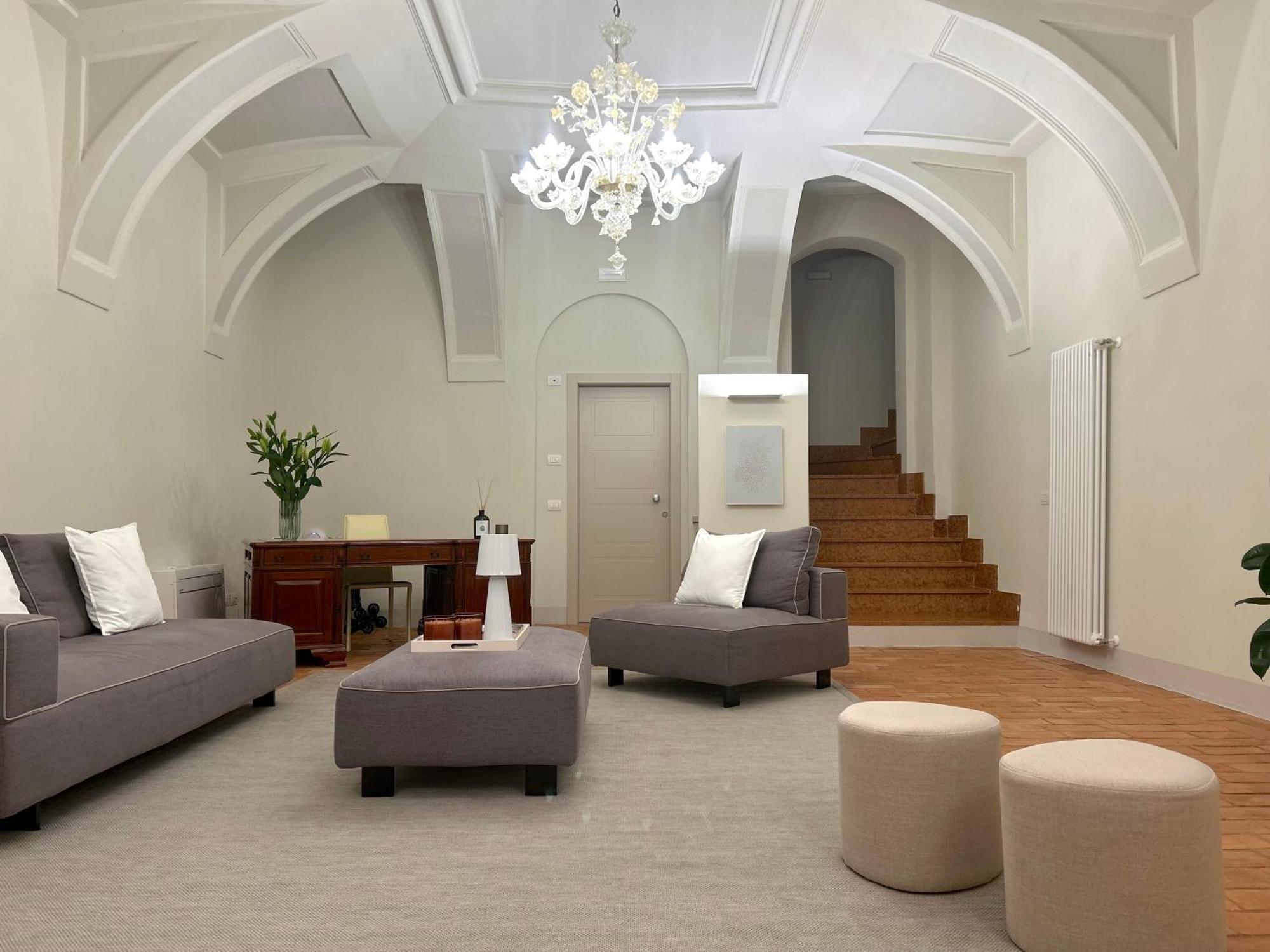 The Lake Suites Com - Luxury Stay In 拉齐塞 外观 照片