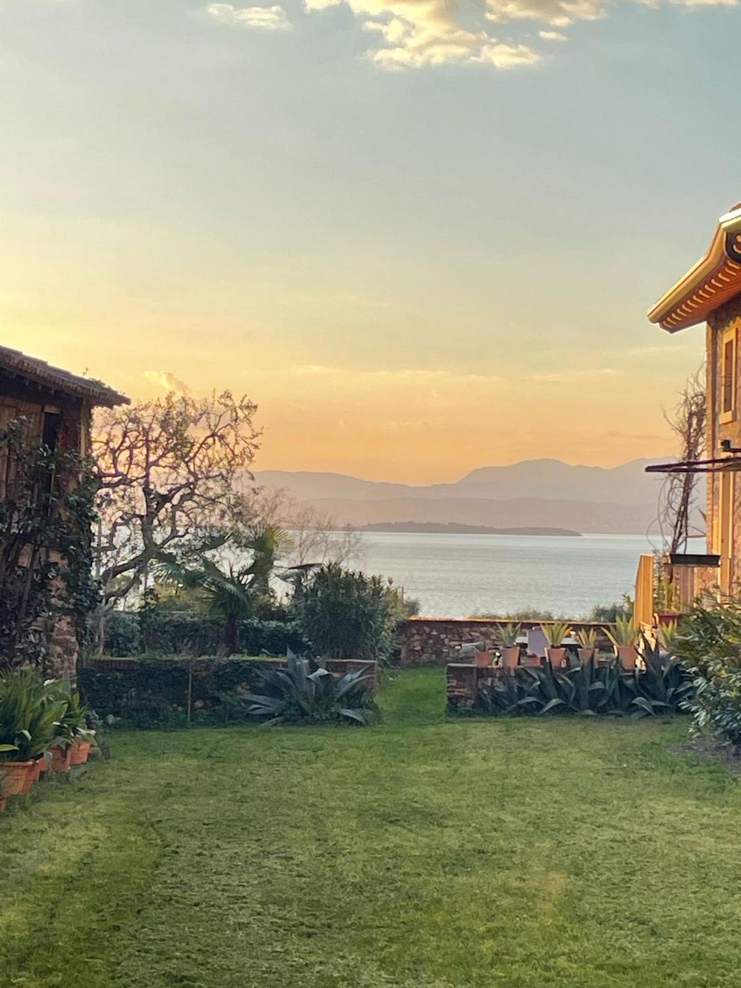 The Lake Suites Com - Luxury Stay In 拉齐塞 外观 照片